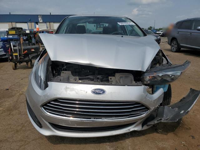  FORD FIESTA 2019 Сріблястий