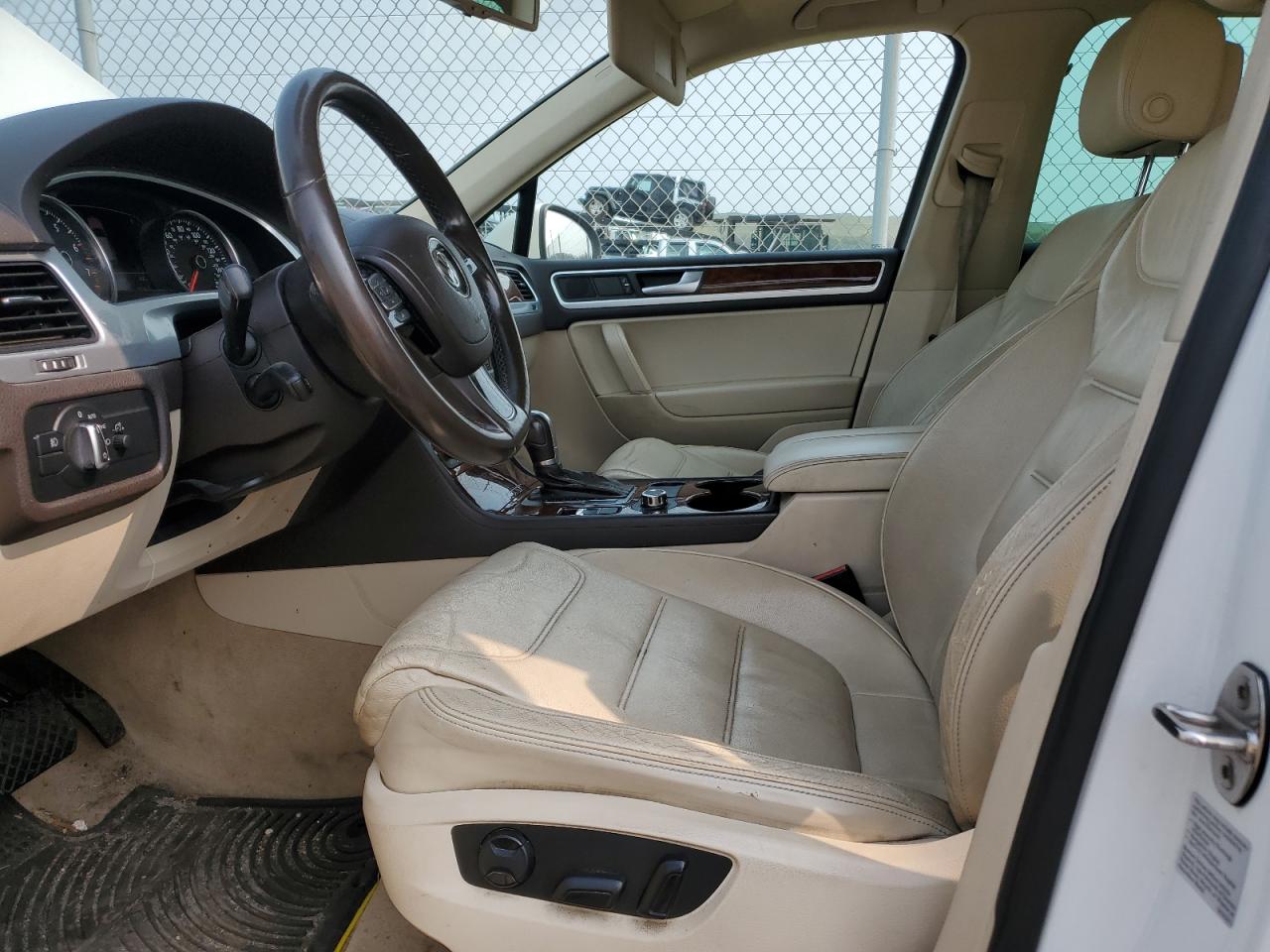 2012 Volkswagen Touareg V6 VIN: WVGEF9BP7CD011413 Lot: 57527515