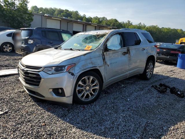  CHEVROLET TRAVERSE 2018 Серебристый