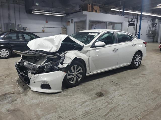 NISSAN ALTIMA 2021 Белы