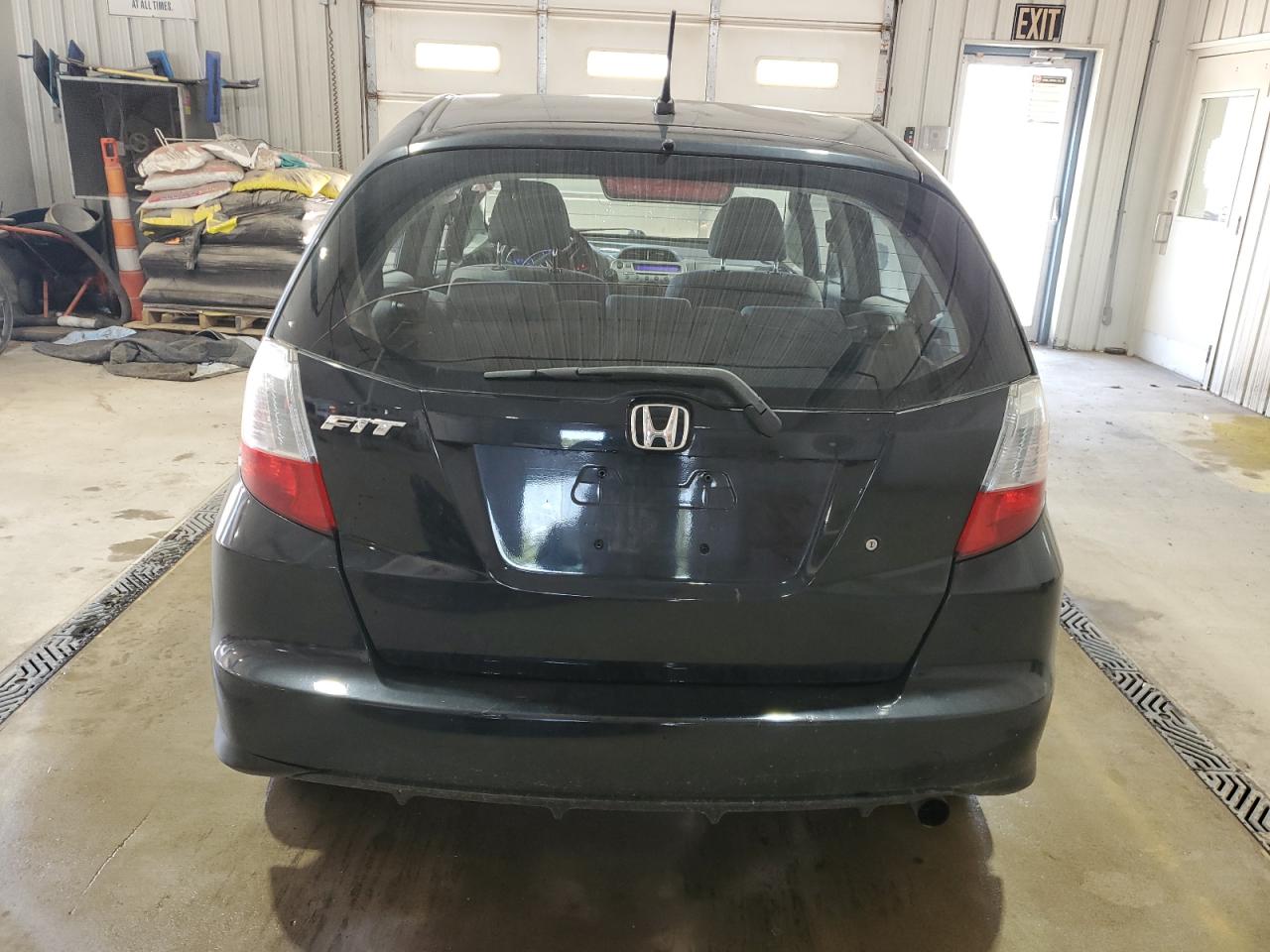2010 Honda Fit VIN: JHMGE8H21AS000548 Lot: 62257225