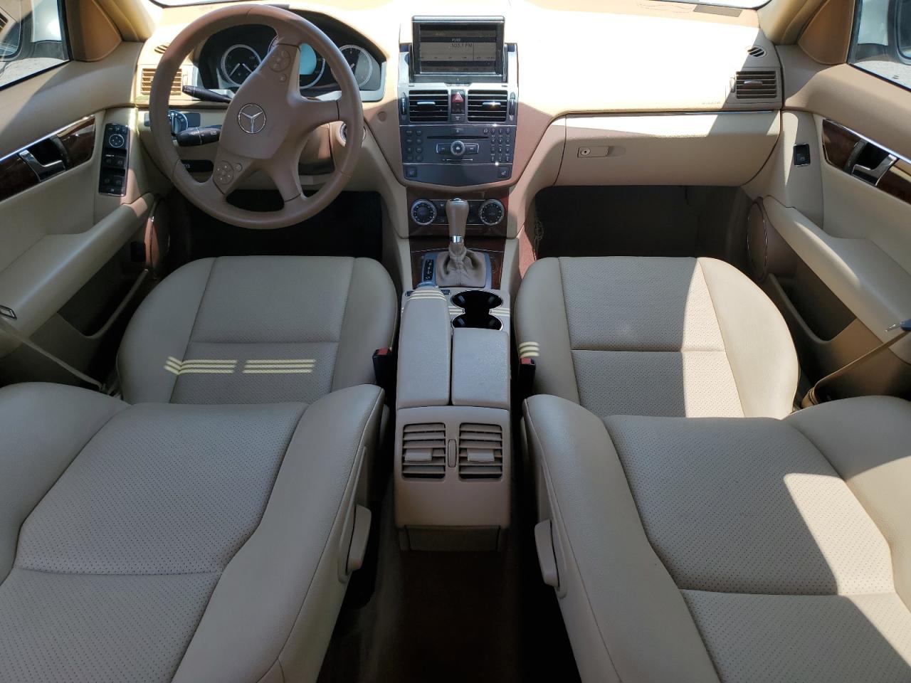 MERCEDES-BENZ C-CLASS 2008 VIN WDDGF54X08F080142 фото 8