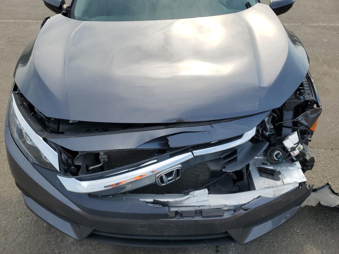 2HGFC2F50HH574705 HONDA CIVIC 2017