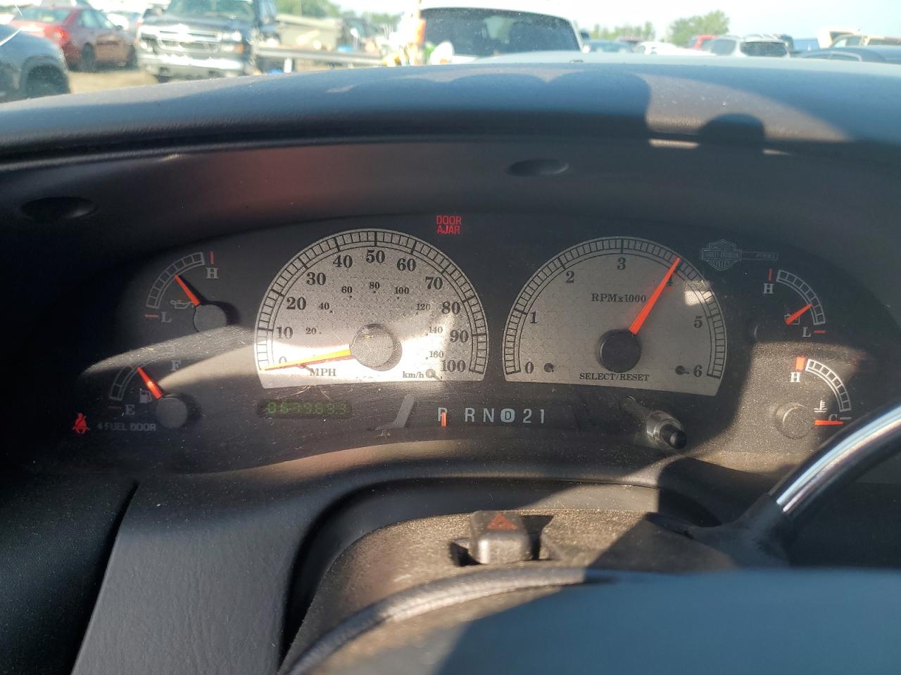 2000 Ford F150 VIN: 2FTRX07L0YCA98549 Lot: 61469475