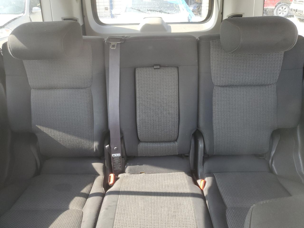 2008 Jeep Commander Sport VIN: 1J8HG48K38C149355 Lot: 60907495