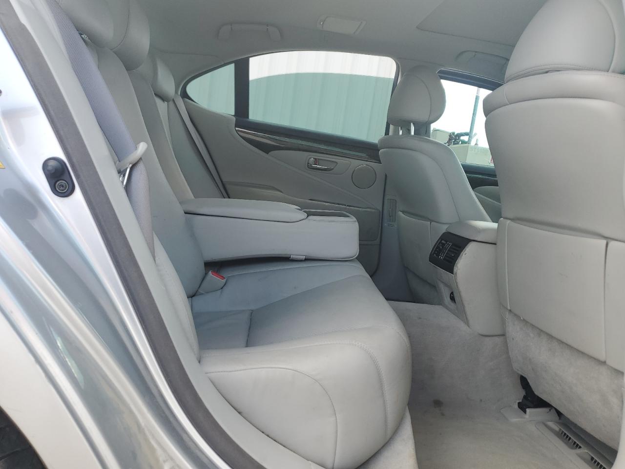 2008 Lexus Ls 460 VIN: JTHBL46F285067604 Lot: 61845475