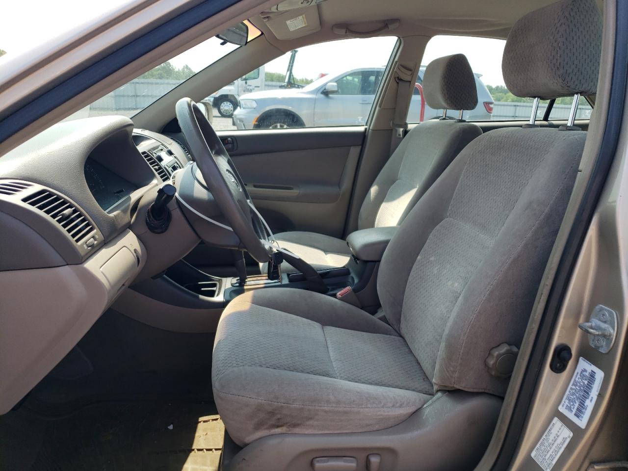 2003 Toyota Camry Le VIN: 4T1BE32K73U228905 Lot: 60494325