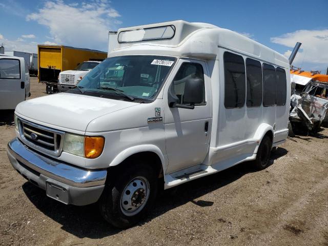 2006 Ford Econoline E350 Super Duty Cutaway Van