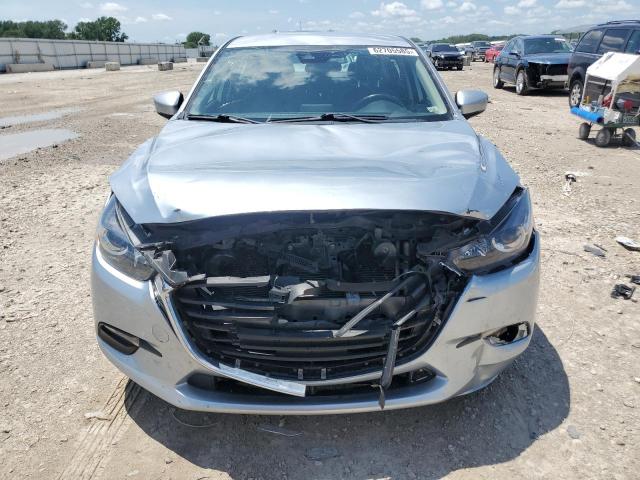  MAZDA 3 2018 Srebrny