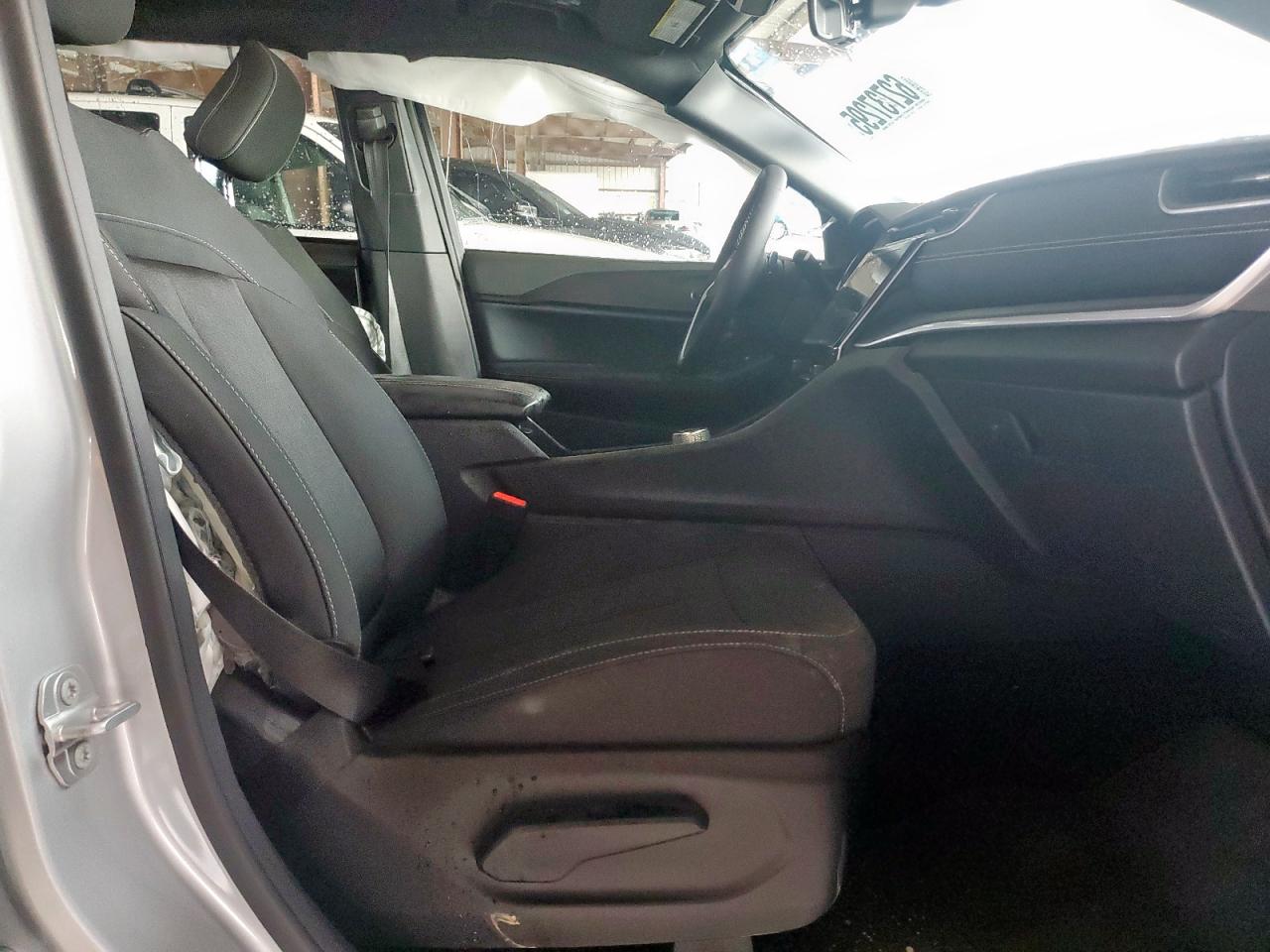 JEEP GRAND CHER 2025 VIN 1C4RJGAGXSC320016 фото 7