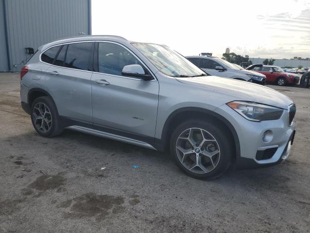  BMW X1 2018 Серебристый