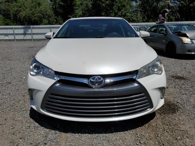  TOYOTA CAMRY 2016 White