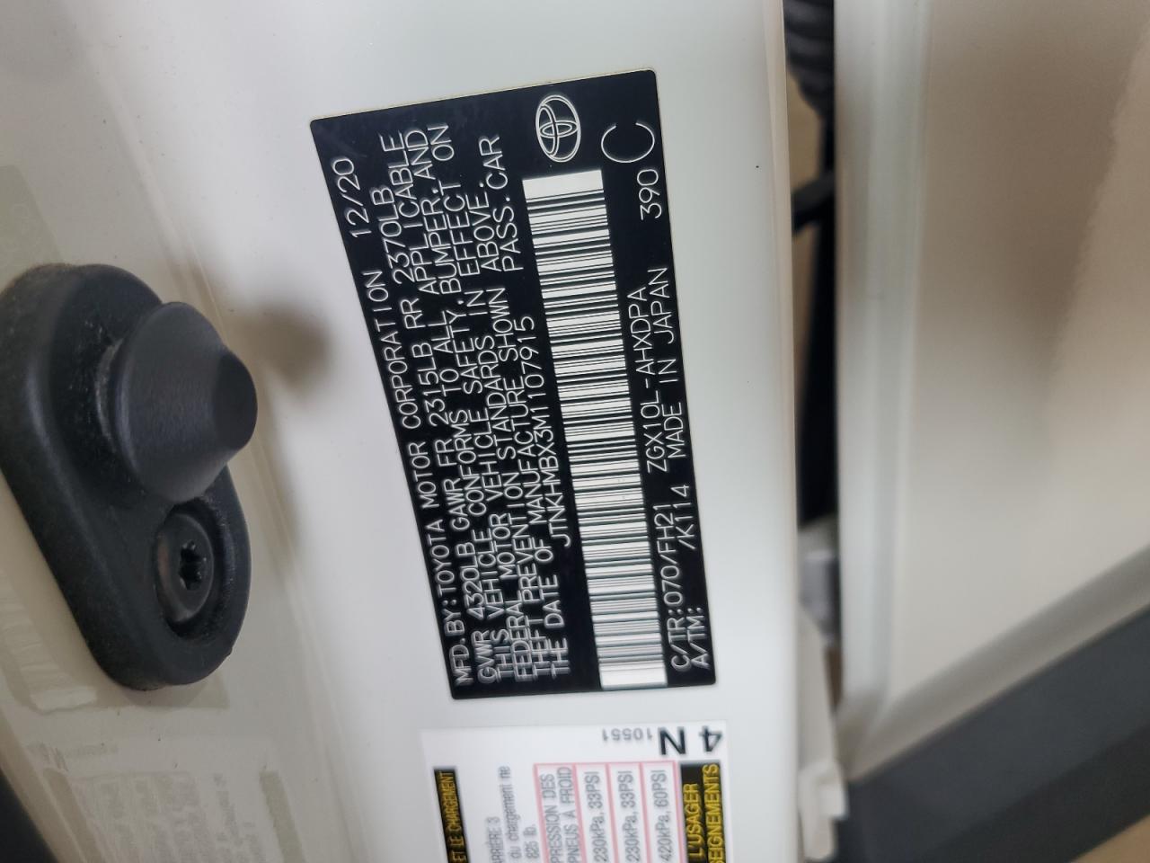 JTNKHMBX3M1107915 TOYOTA C-HR 2021
