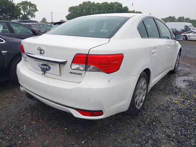 2012 TOYOTA AVENSIS T2