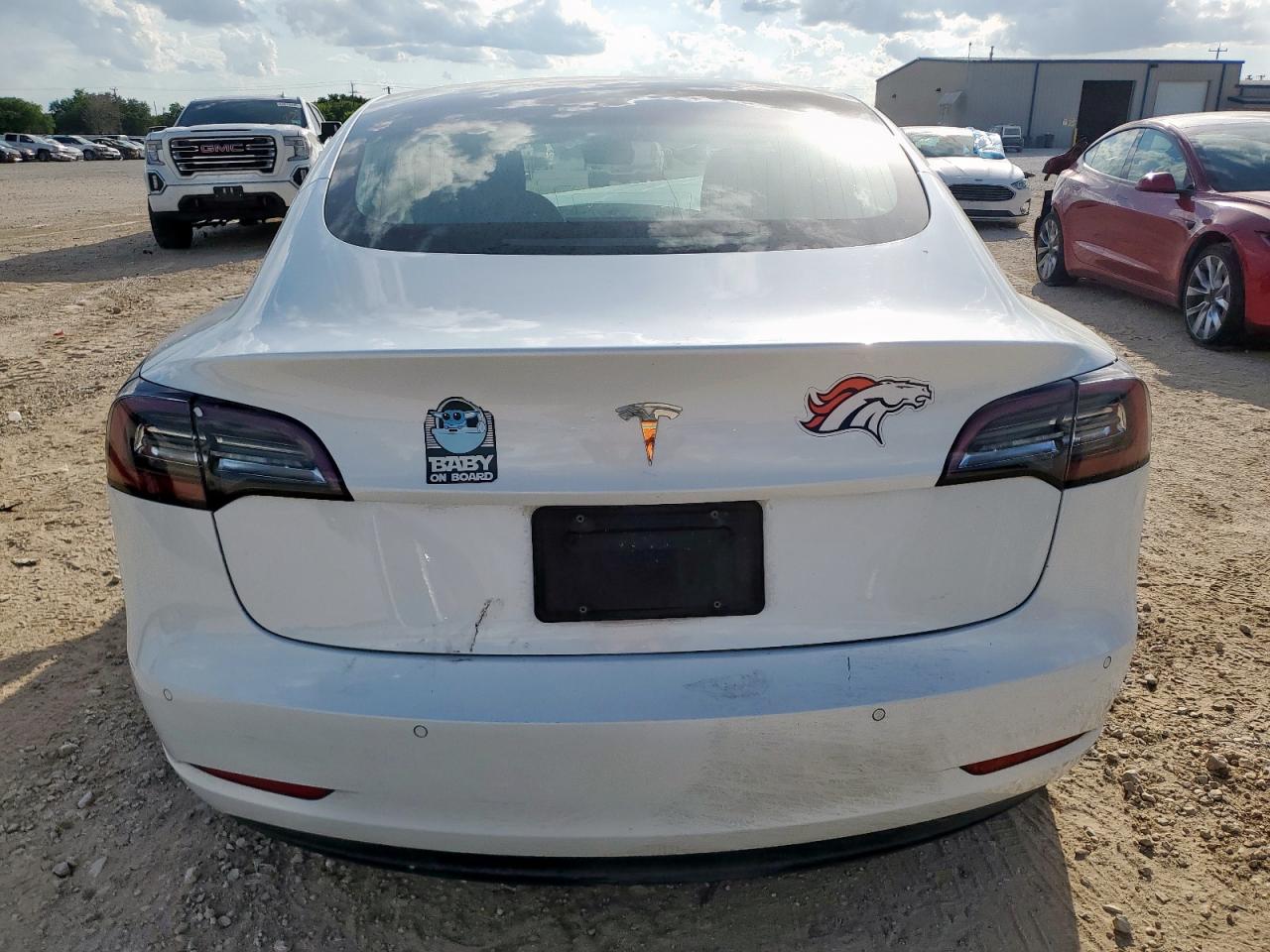 TESLA MODEL 3 2019 VIN 5YJ3E1EA2KF415928 zdjęcie 6