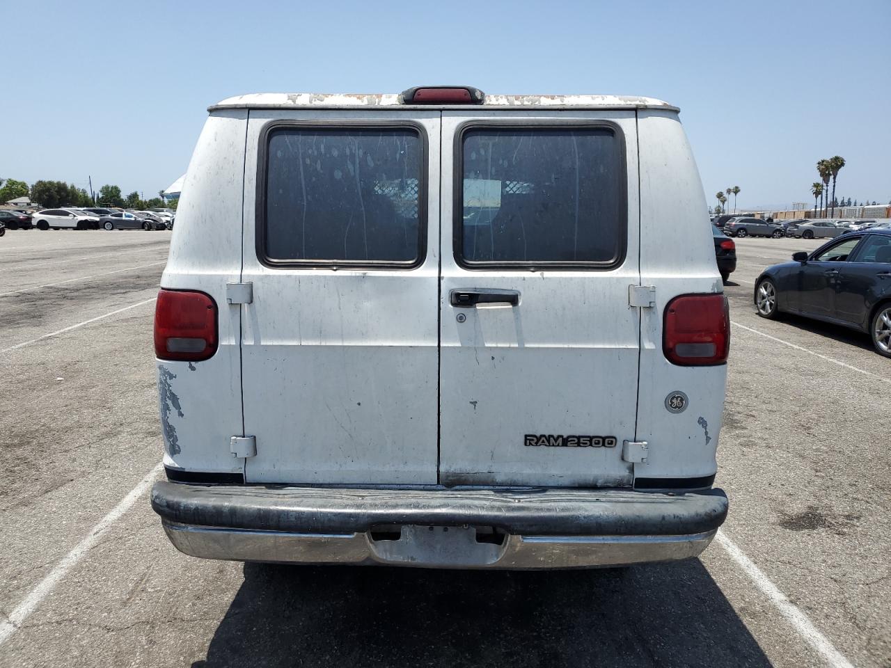 2002 Dodge Ram Van B2500 VIN: 2B7JB21Y12K140560 Lot: 62032105