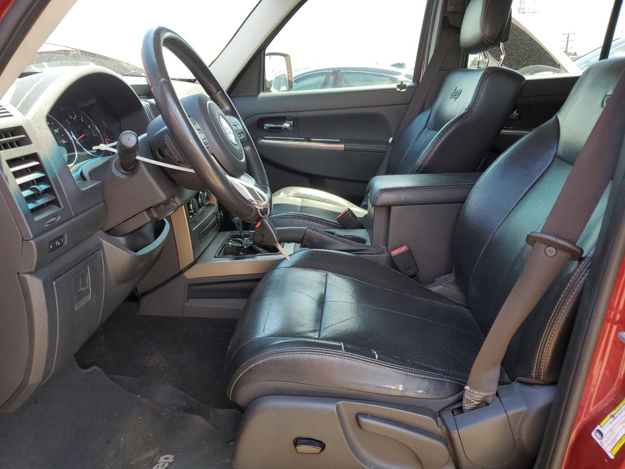 JEEP LIBERTY 2012 VIN 1C4PJMFK1CW124582 zdjęcie 7