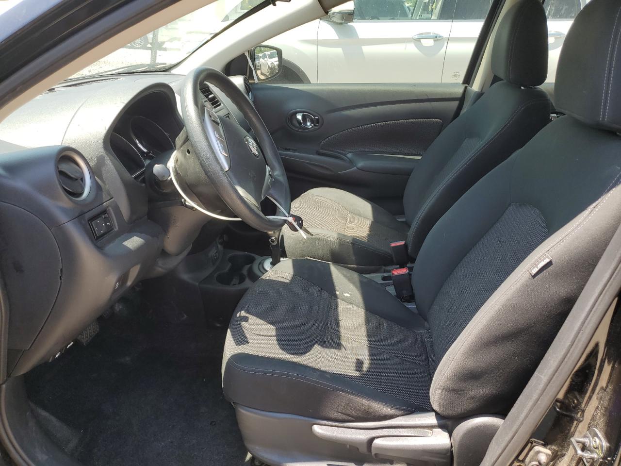 3N1CN7AP1KL873851 NISSAN VERSA 2019
