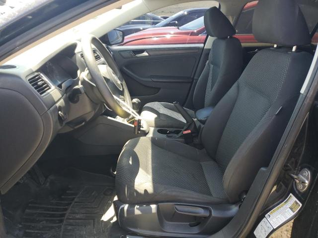 Sedans VOLKSWAGEN JETTA 2013 Czarny