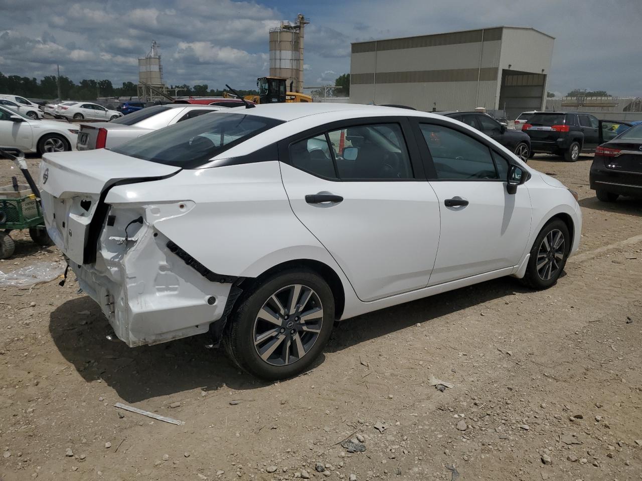 3N1CN8DVXRL923205 NISSAN VERSA 2024