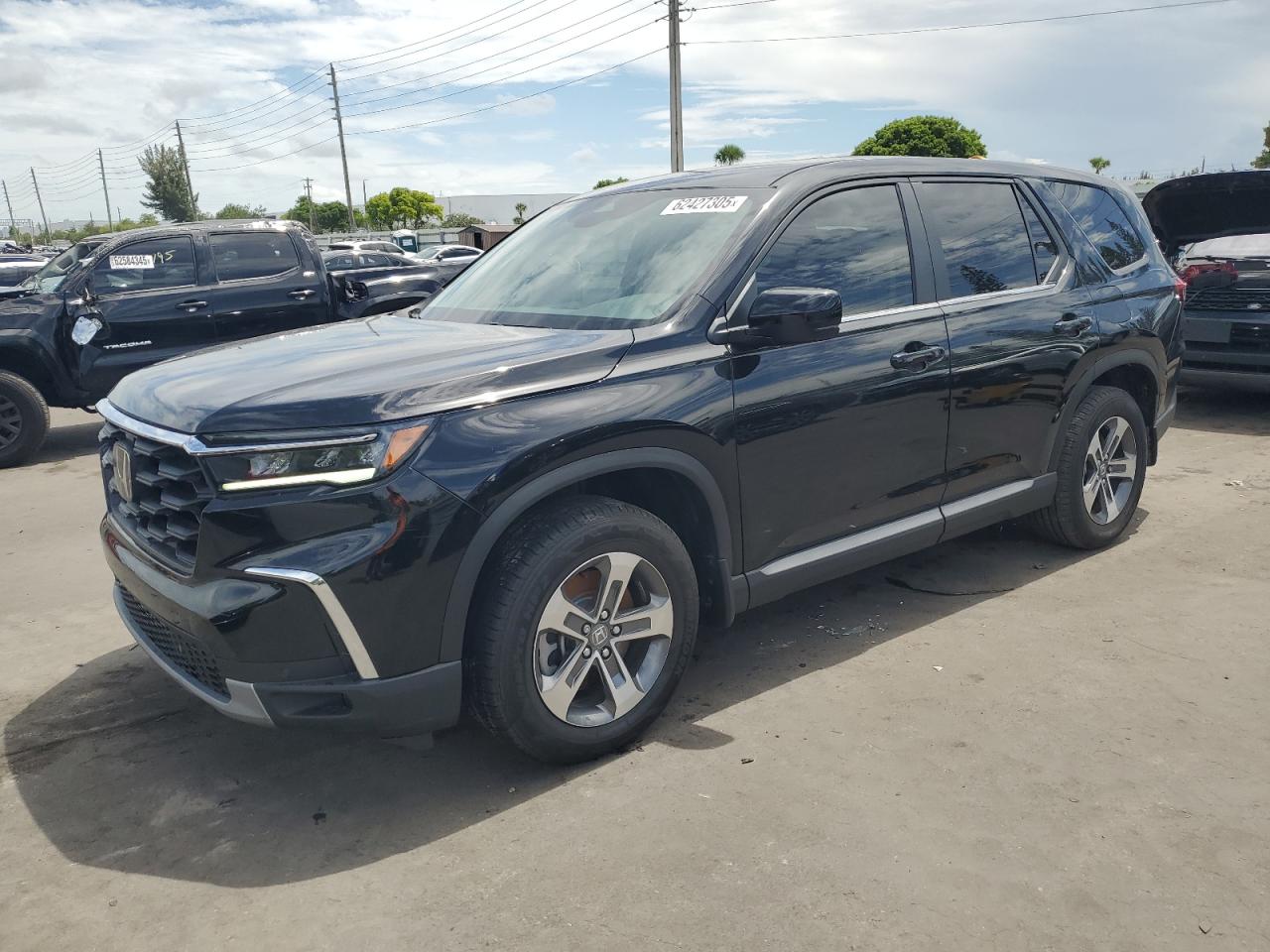 HONDA PILOT 2025 VIN 5FNYG2H44SB028695