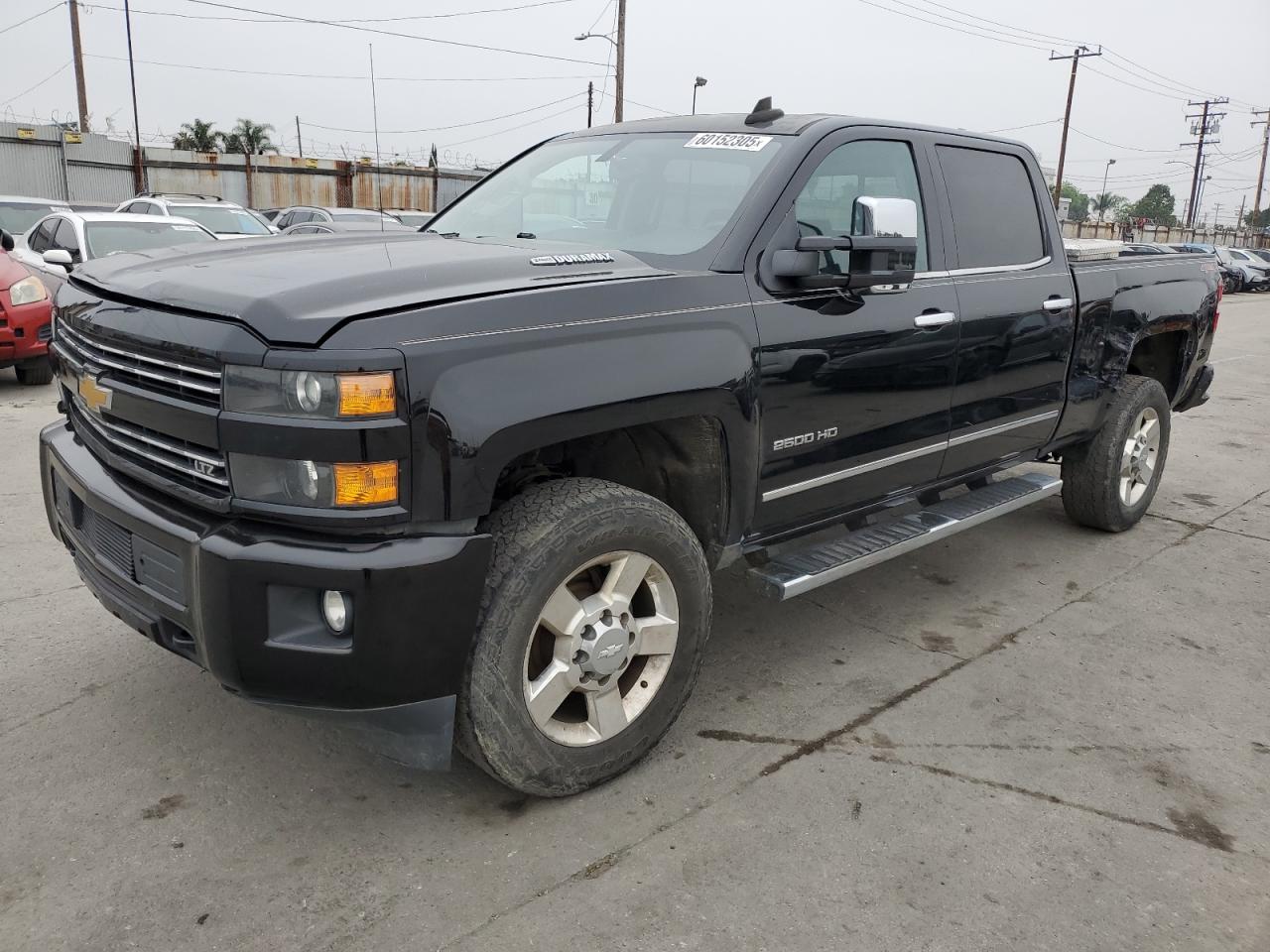 2016 Chevrolet Silverado K2500 Heavy Duty Ltz for Sale in Los Angeles, CA - Front End