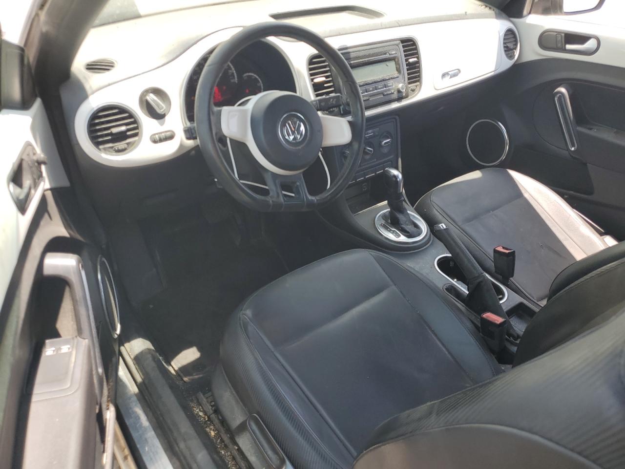 2013 Volkswagen Beetle VIN: 3VWJP7AT7DM604470 Lot: 61271265