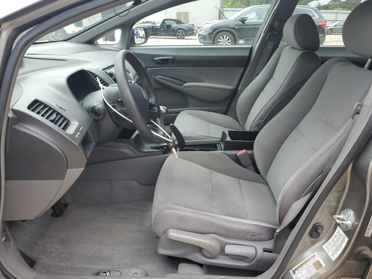 2008 Honda Civic Dx VIN: 1HGFA15208L041134 Lot: 60665185