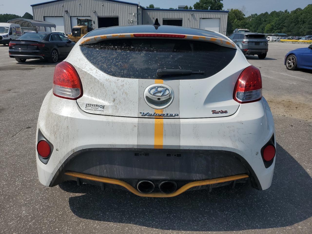 2016 Hyundai Veloster Turbo VIN: KMHTC6AE5GU273497 Lot: 61501395
