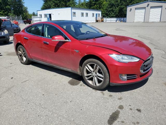 Хетчбеки TESLA MODEL S 2015 Червоний