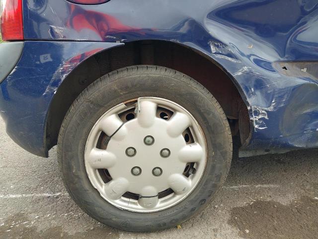 2006 RENAULT CLIO CAMPU