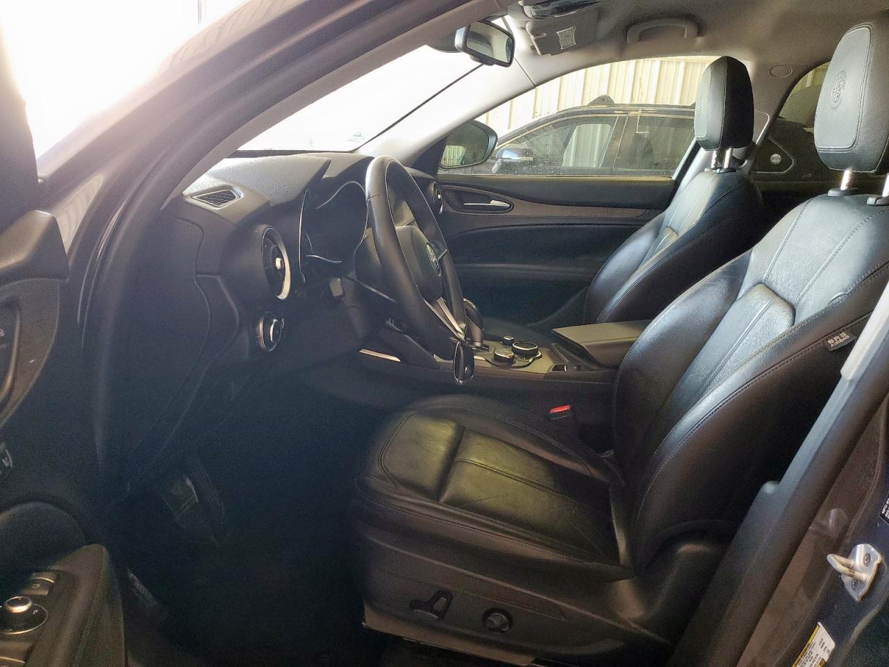 2018 Alfa Romeo Stelvio Ti VIN: ZASFAKBN5J7B60452 Lot: 62751075
