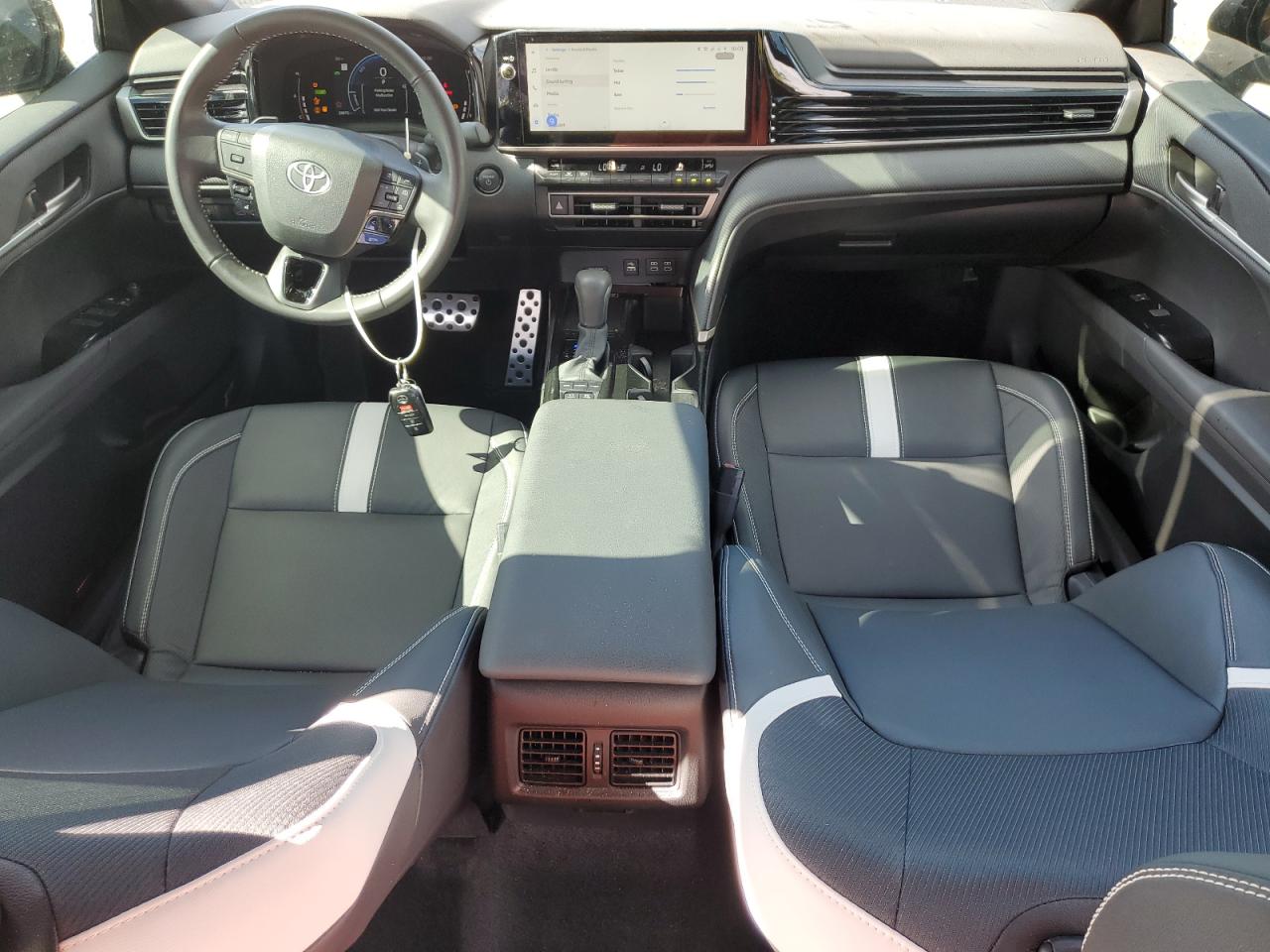 TOYOTA CAMRY 2025 VIN 4T1DAACKXSU043835 фото 8
