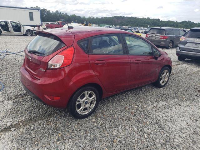  FORD FIESTA 2016 Красный