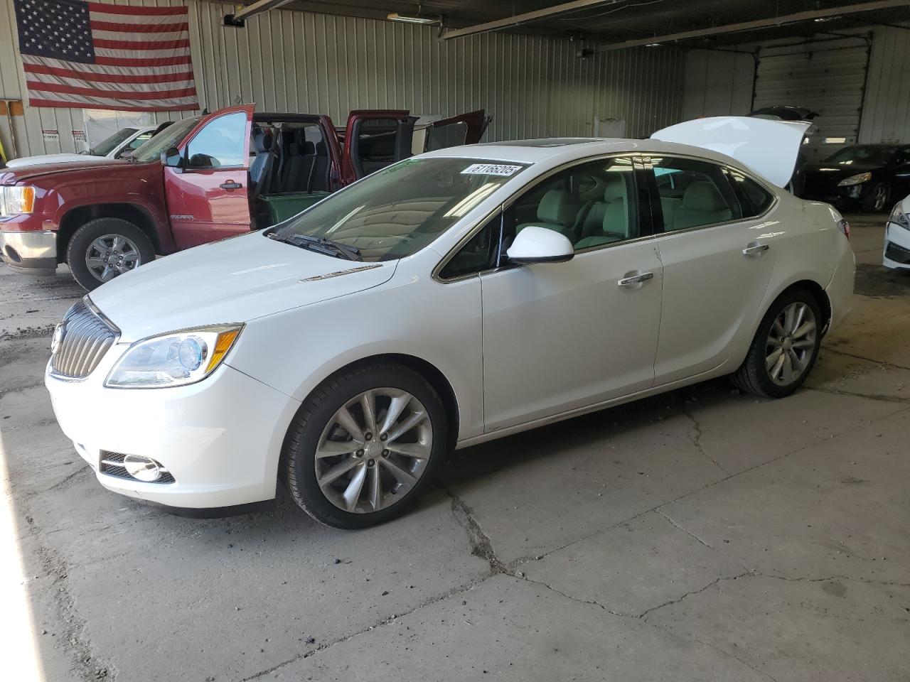2015 Buick Verano de vânzare în Franklin, WI - Rear End