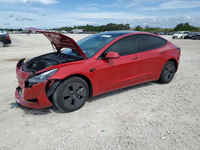 TESLA MODEL 3 2021