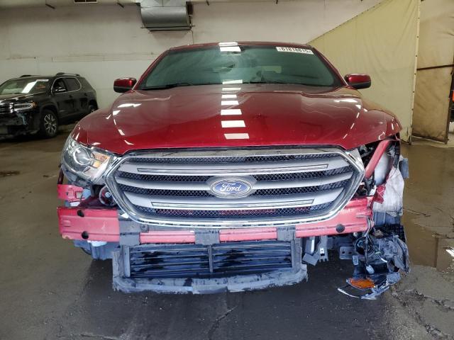  FORD TAURUS 2016 Червоний