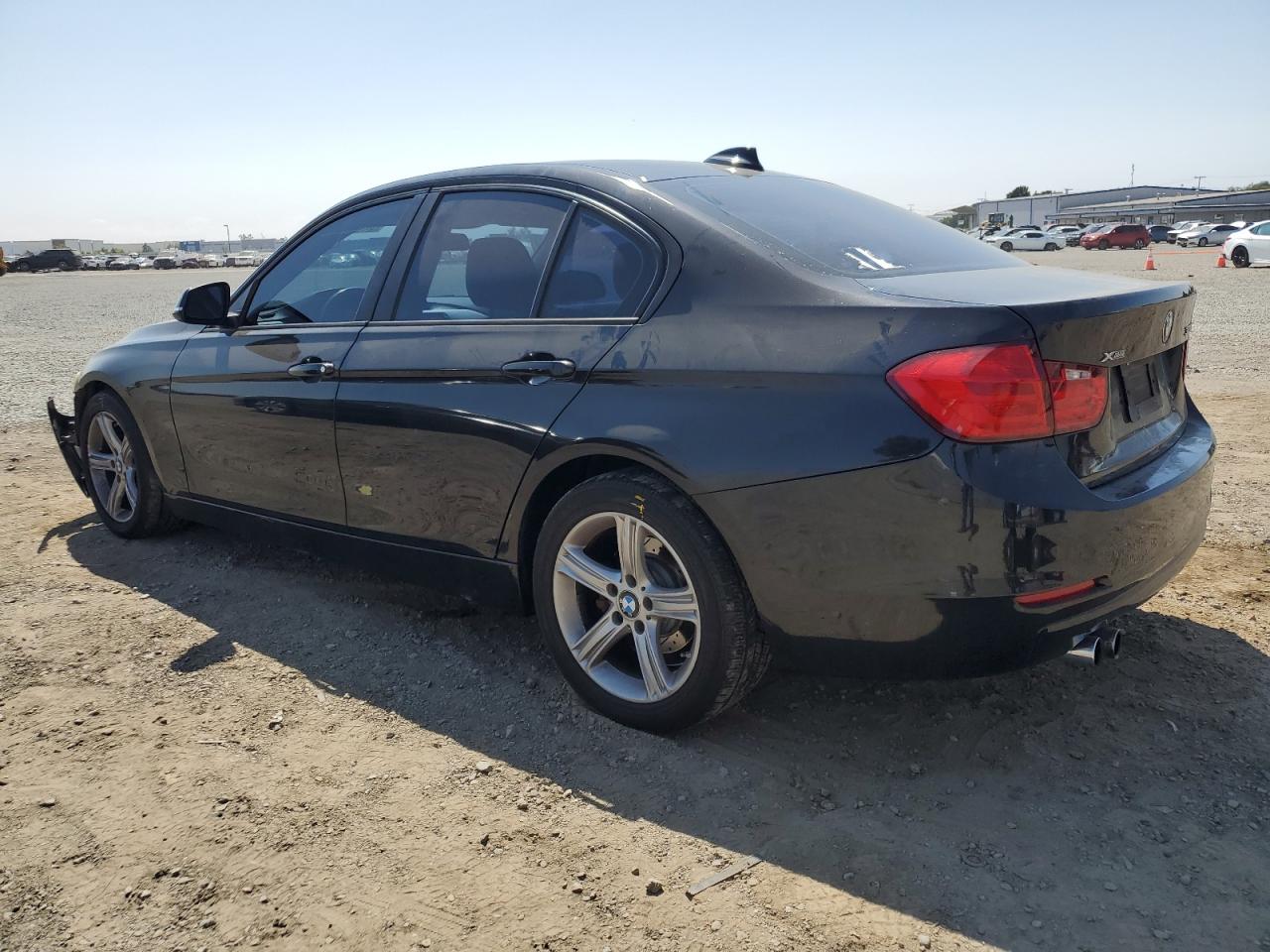 BMW 3 SERIES 2013 VIN WBA3B5G5XDNS04283 photo 2