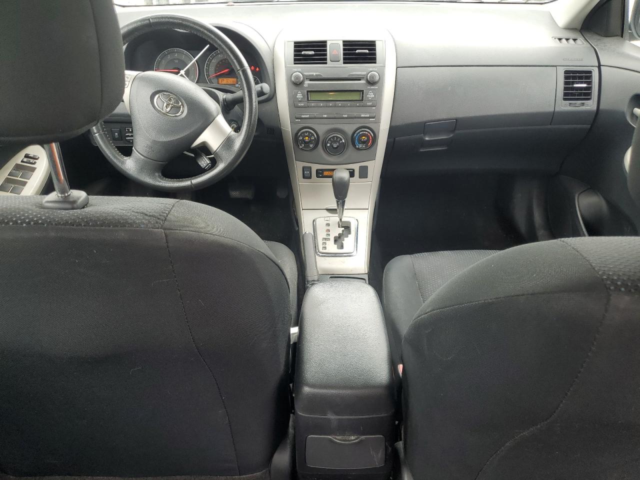 2010 Toyota Corolla Base VIN: 2T1BU4EE3AC502355 Lot: 62904095