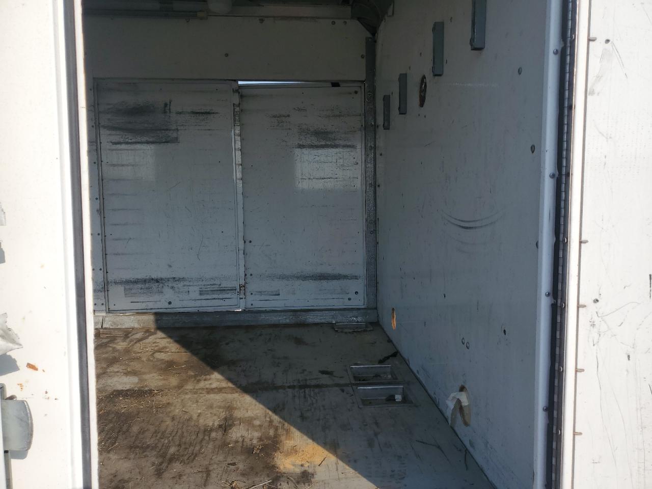 2008 GMC Savana Cutaway G3500 VIN: 1GDGG31C081913735 Lot: 62401585
