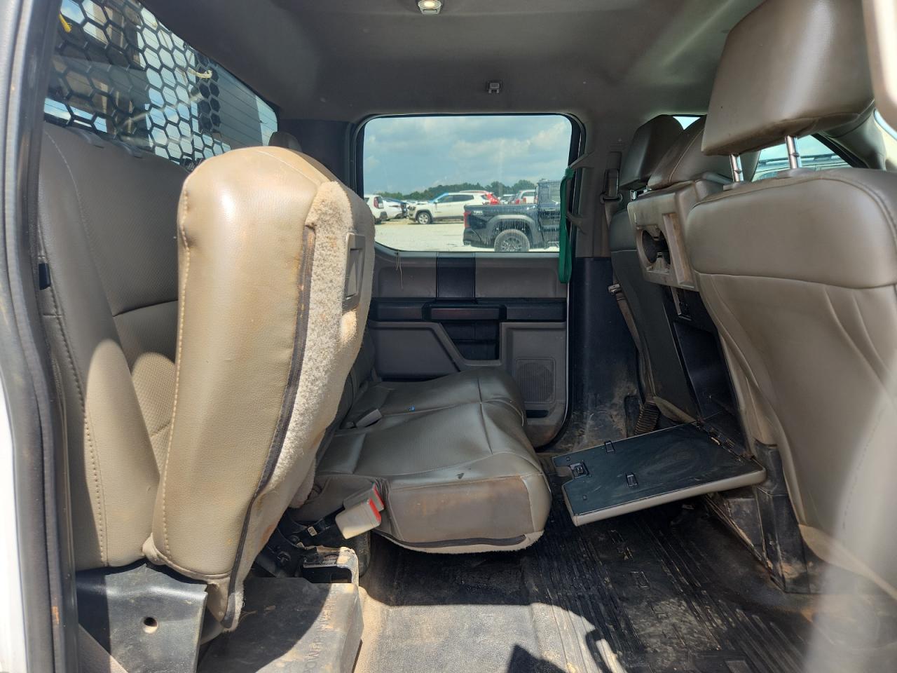 2017 Ford F350 Super Duty VIN: 1FD8W3HT4HEF42326 Lot: 61711135