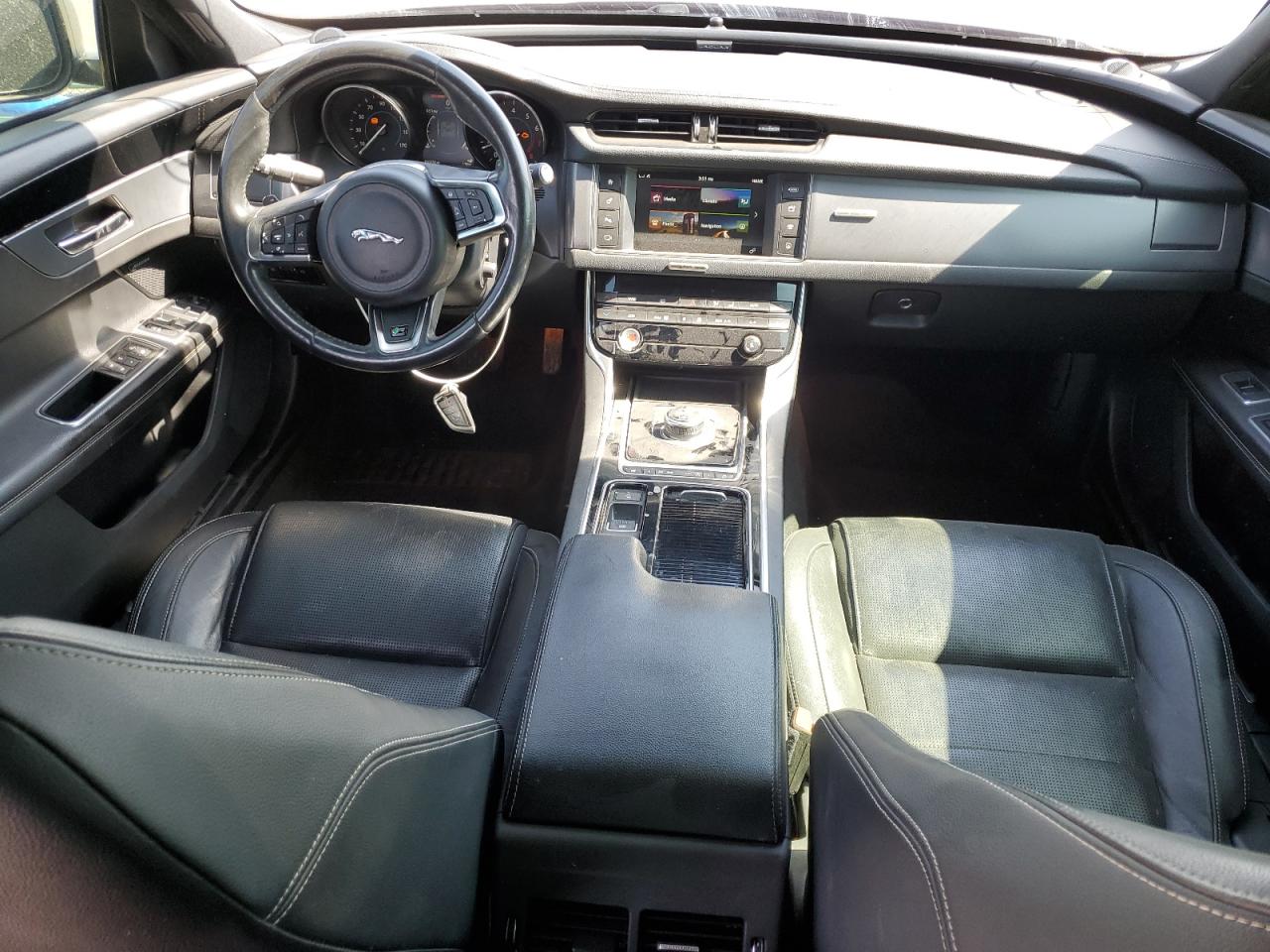 2017 Jaguar Xf R - Sport VIN: SAJBF4BV9HCY32763 Lot: 52564835