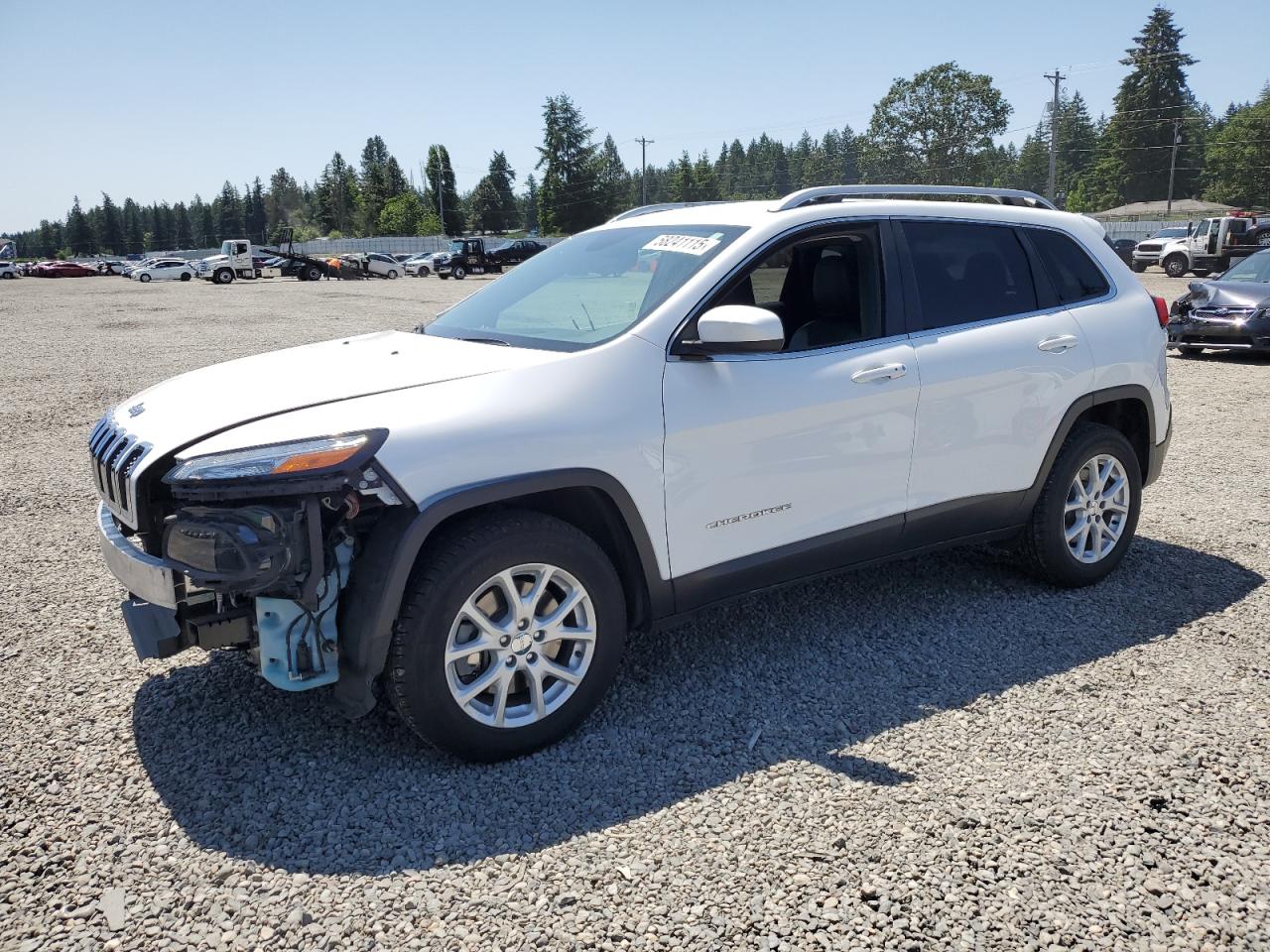 2018 Jeep Cherokee Latitude Plus for Sale in Graham, WA - Front End