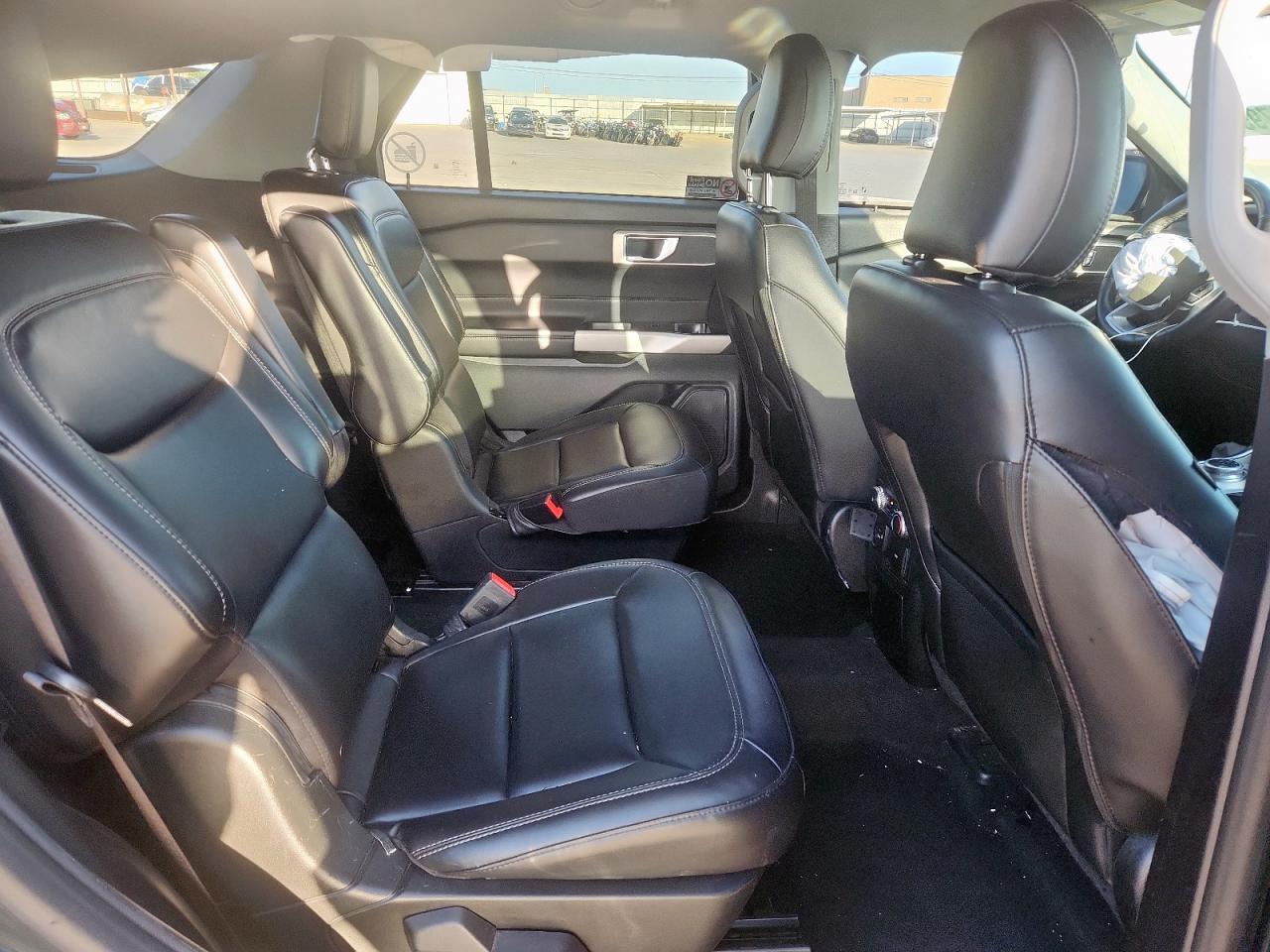 2022 Ford Explorer Xlt VIN: 1FMSK8DH8NGB78783 Lot: 62993795