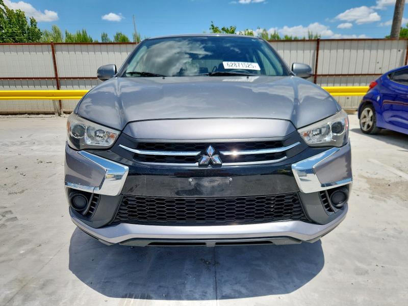  MITSUBISHI OUTLANDER 2018 Szary