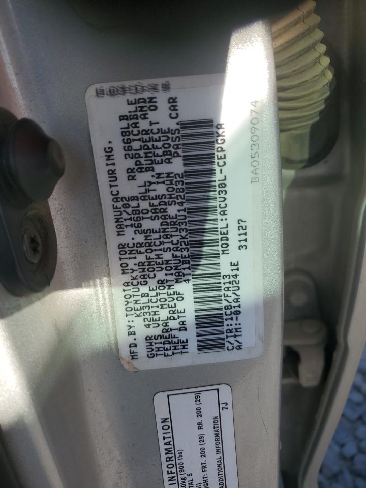 2003 Toyota Camry Le VIN: 4T1BE32K33U142832 Lot: 62418385