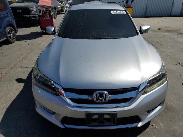  HONDA ACCORD 2013 Srebrny
