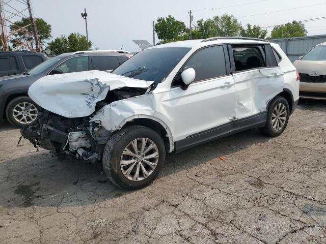  VOLKSWAGEN TIGUAN 2018 Белы