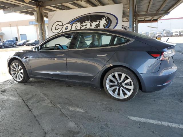  TESLA MODEL 3 2018 Серый