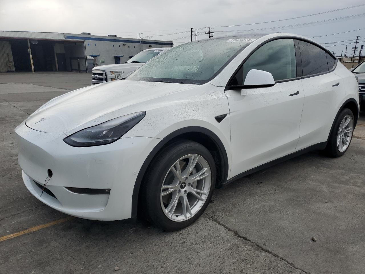 2022 Tesla Model Y للبيع في Sun Valley، CA - Rear End